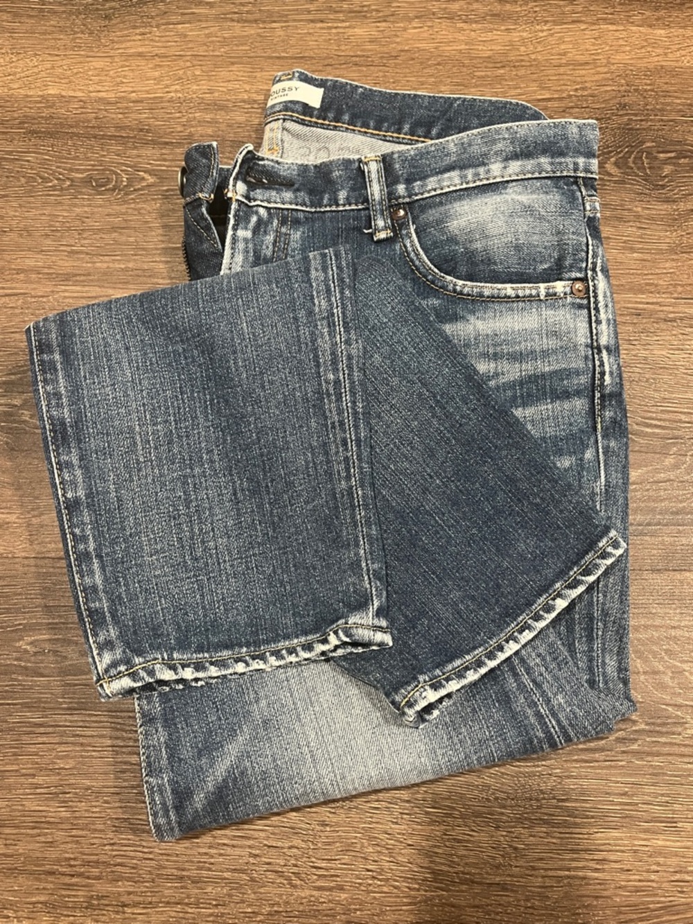 Moussy Slim Straight Faded Blue Jeans - Picture 7 of 7